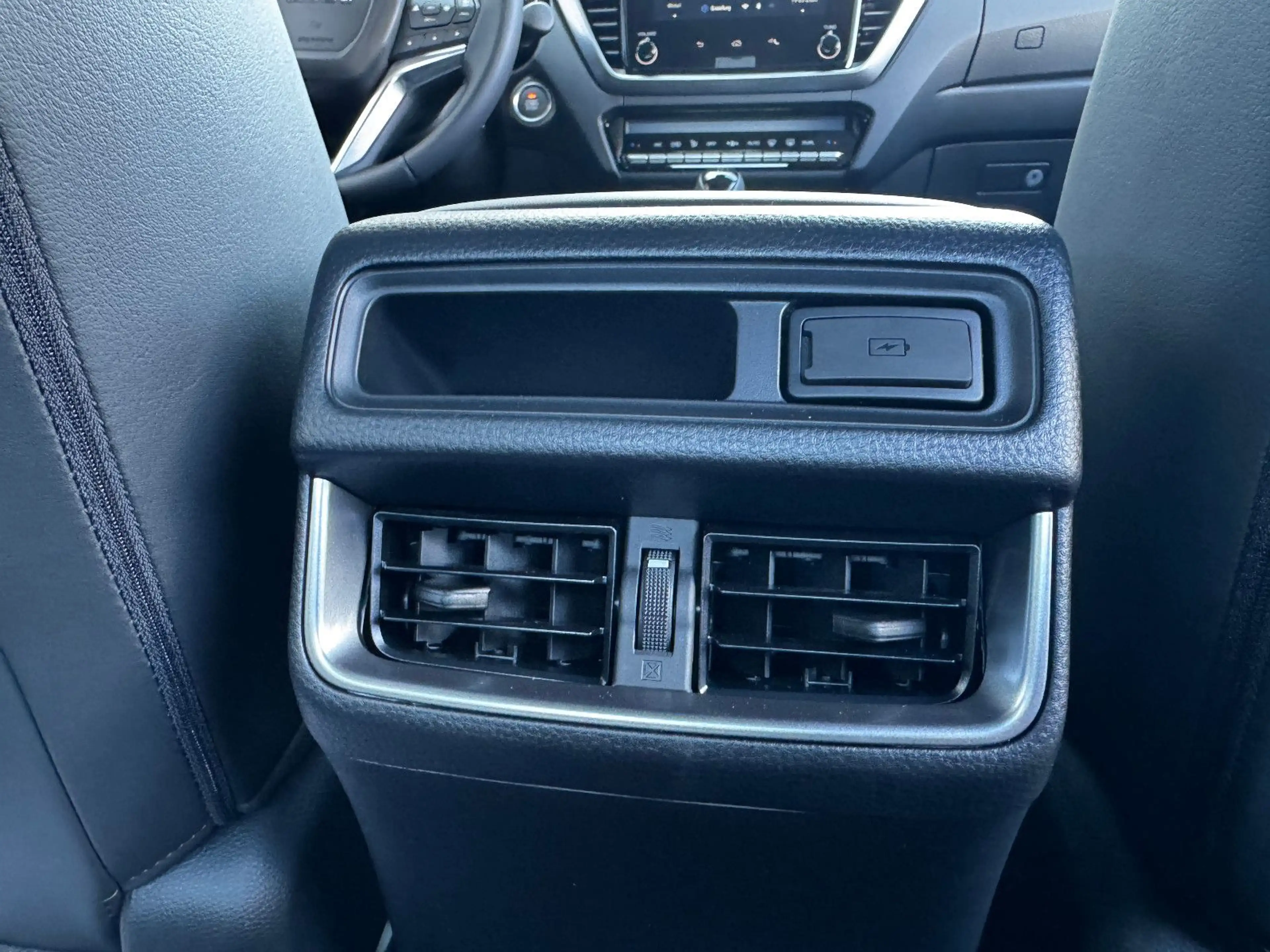 Isuzu D-Max Double Cab 4WD LSE LED ACC PDC KAMERA — photo 11