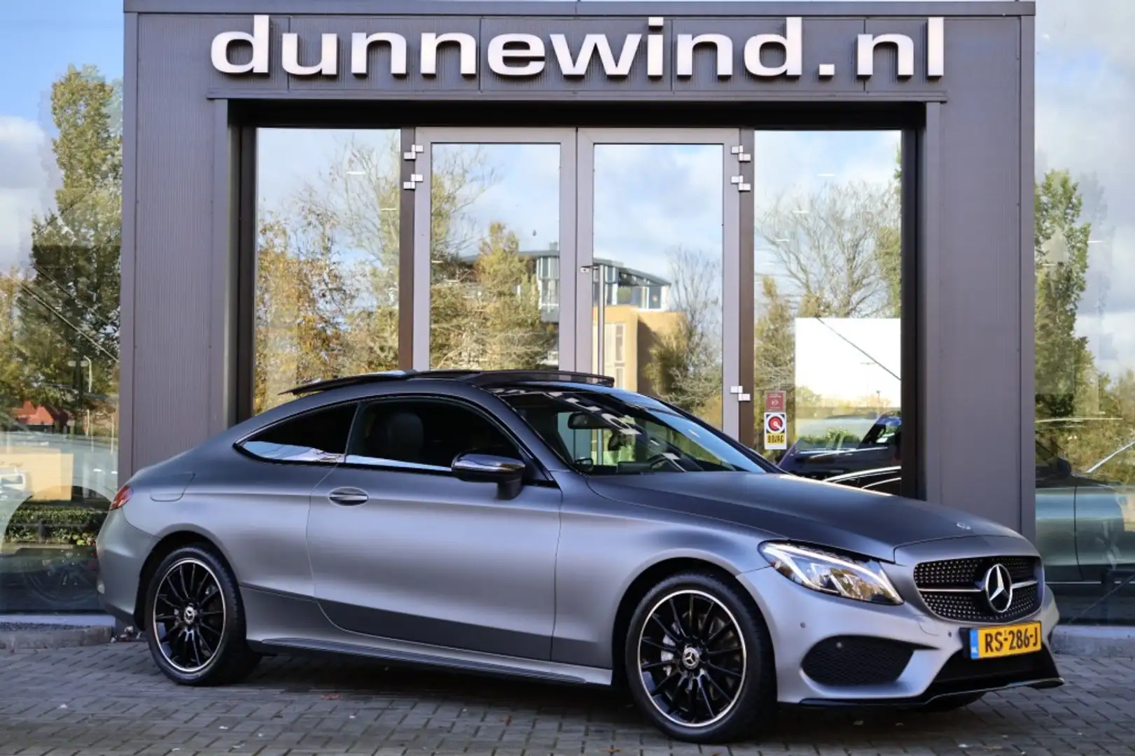 Mercedes-Benz C 180 C180 *AMG*NIGHT EDITION*PANO*BURMESTER*MAGNO*NL-AU Grau - 1