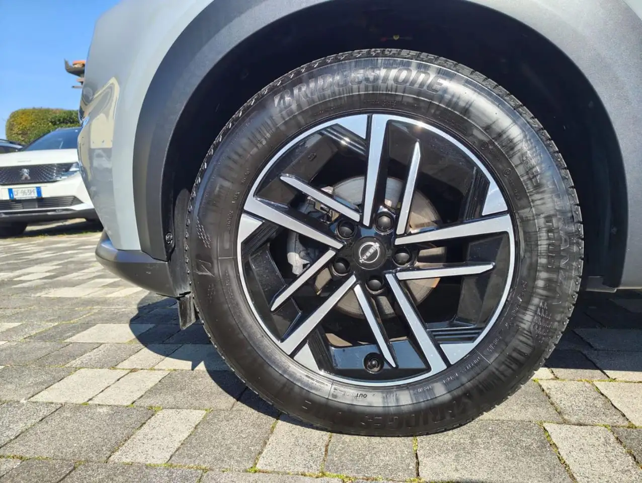Nissan Juke 1.0 DIG-T 114 CV DCT N-CONNECTA 13