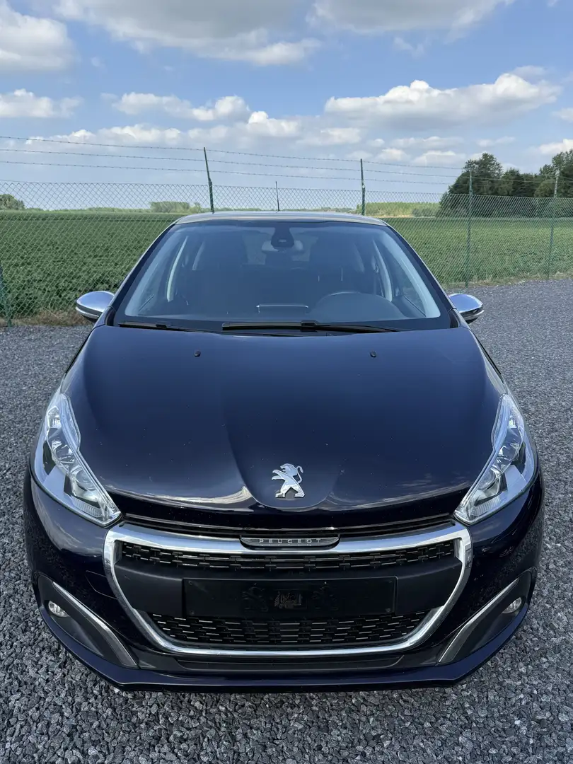 Peugeot 208 1.2i PureTech Signature S&S (EU6.2) Blauw - 1