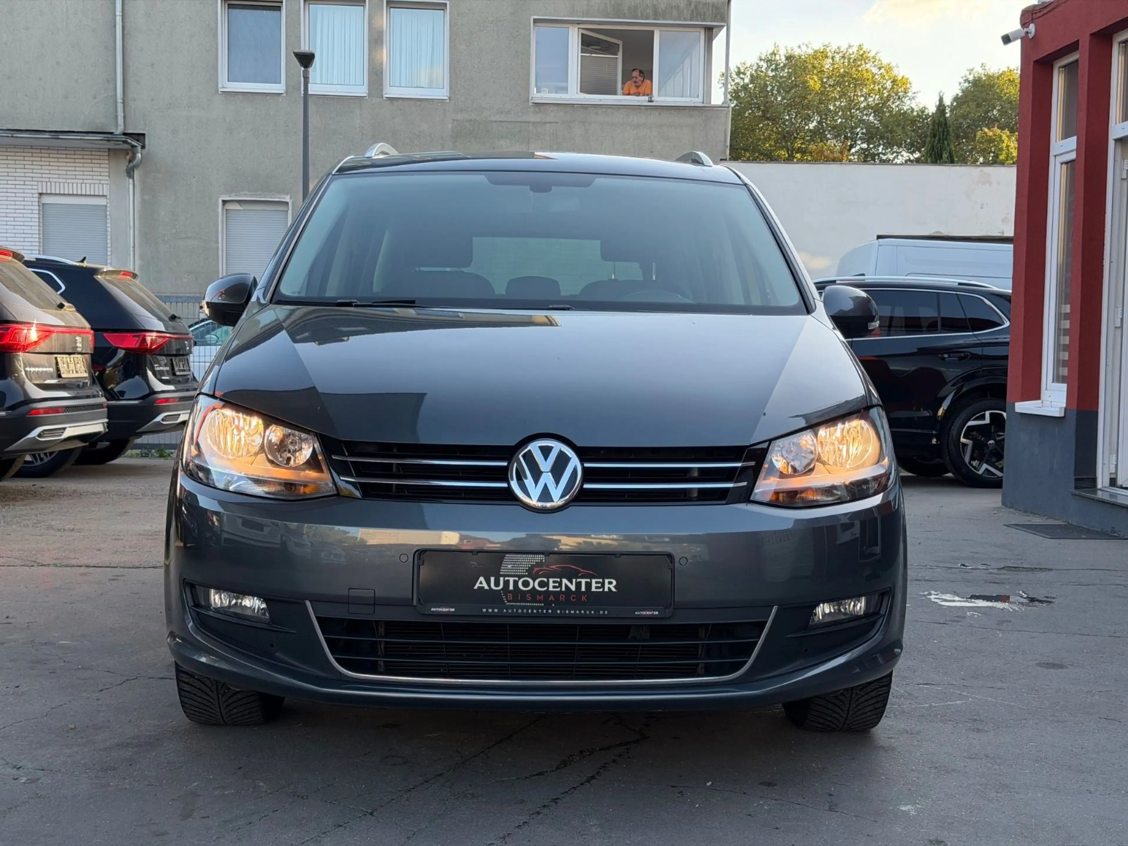 Volkswagen Sharan Comfortline 7-Sitzer*TEMPOMAT*NAVI*TISCH* — photo 3