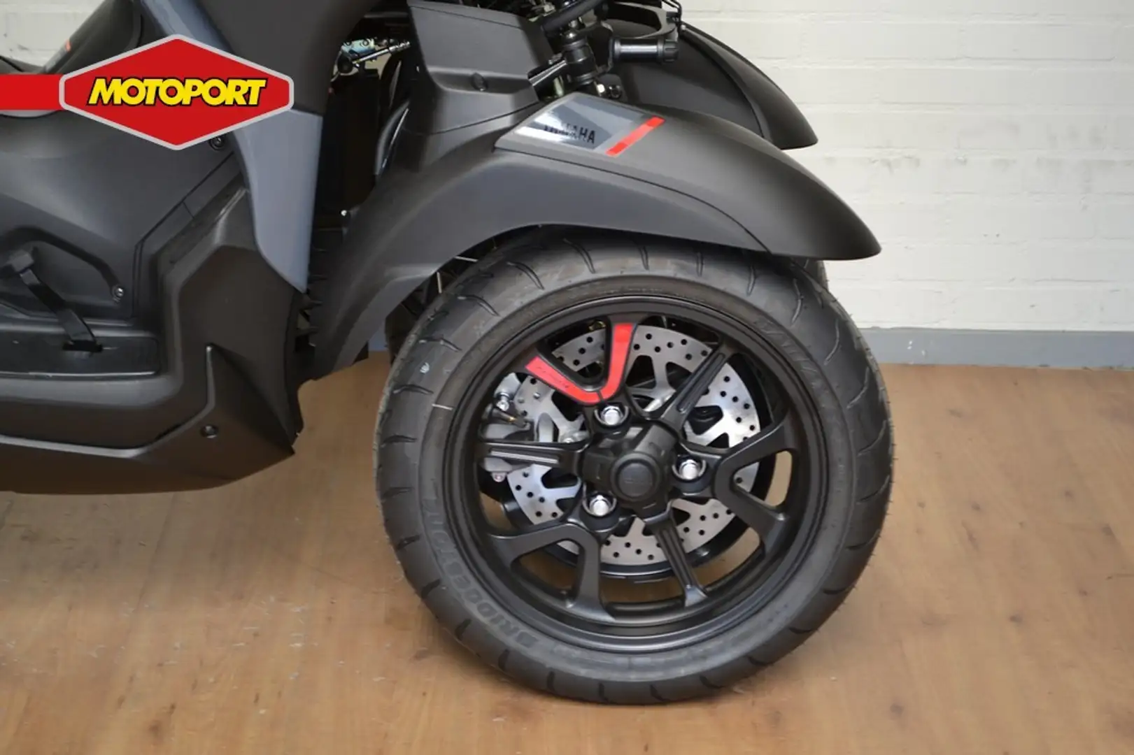 Yamaha TriCity 300 ABS Grijs - 2