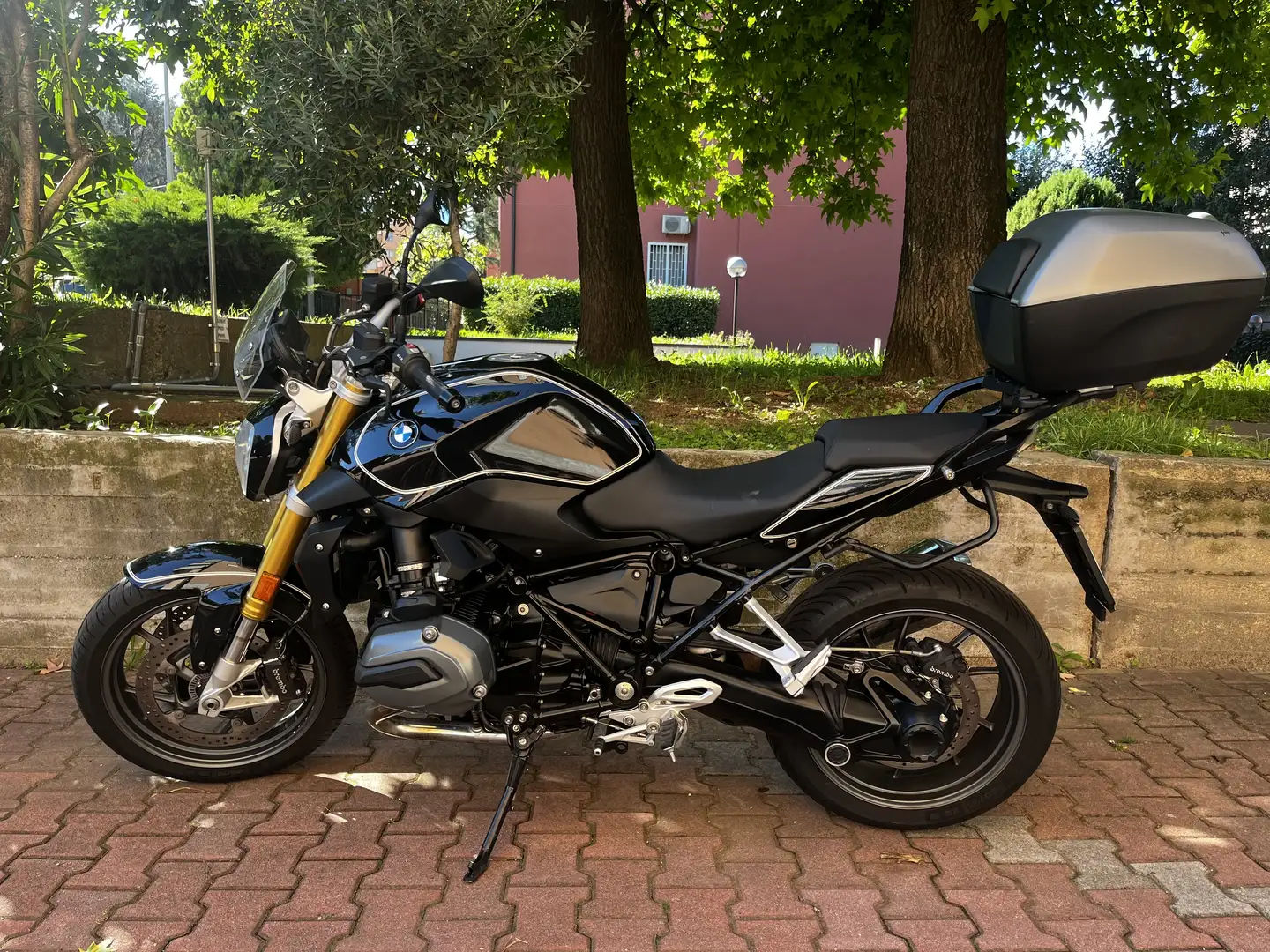 BMW R 1200 R Black Edition, accessori BMW originali Fekete - 1