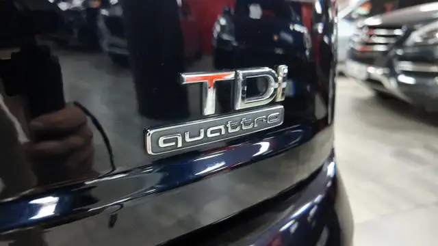 Audi Q7 view 16