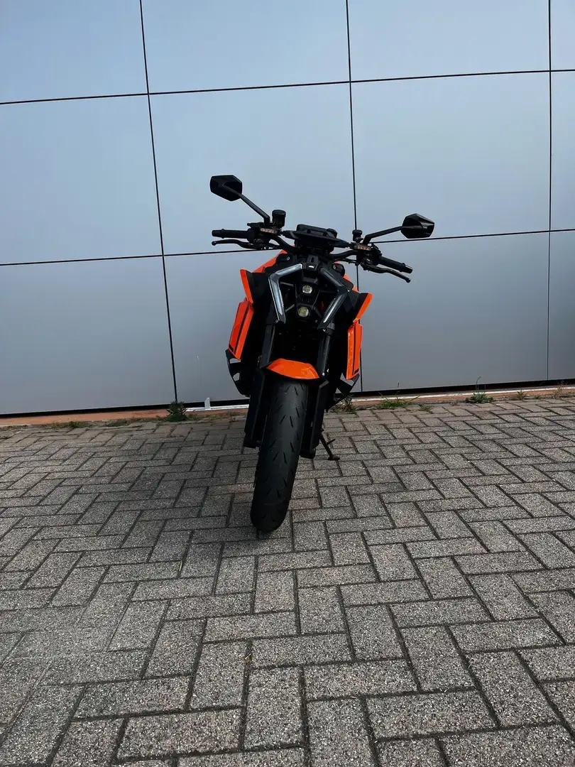 KTM 1390 Super Duke R EVO - 2