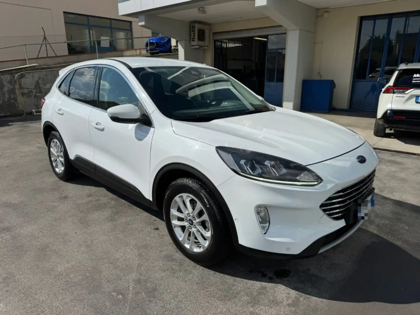 Ford Kuga 1.5 EcoBlue 120 CV 2WD Titanium  RECANATI Bianco - 1