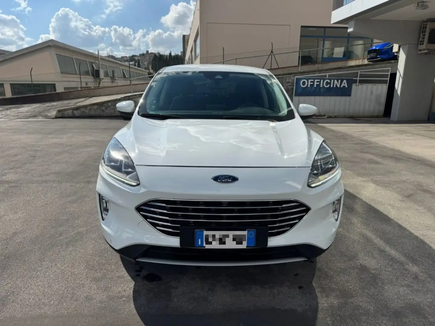 Ford Kuga 1.5 EcoBlue 120 CV 2WD Titanium  RECANATI Bianco - 2