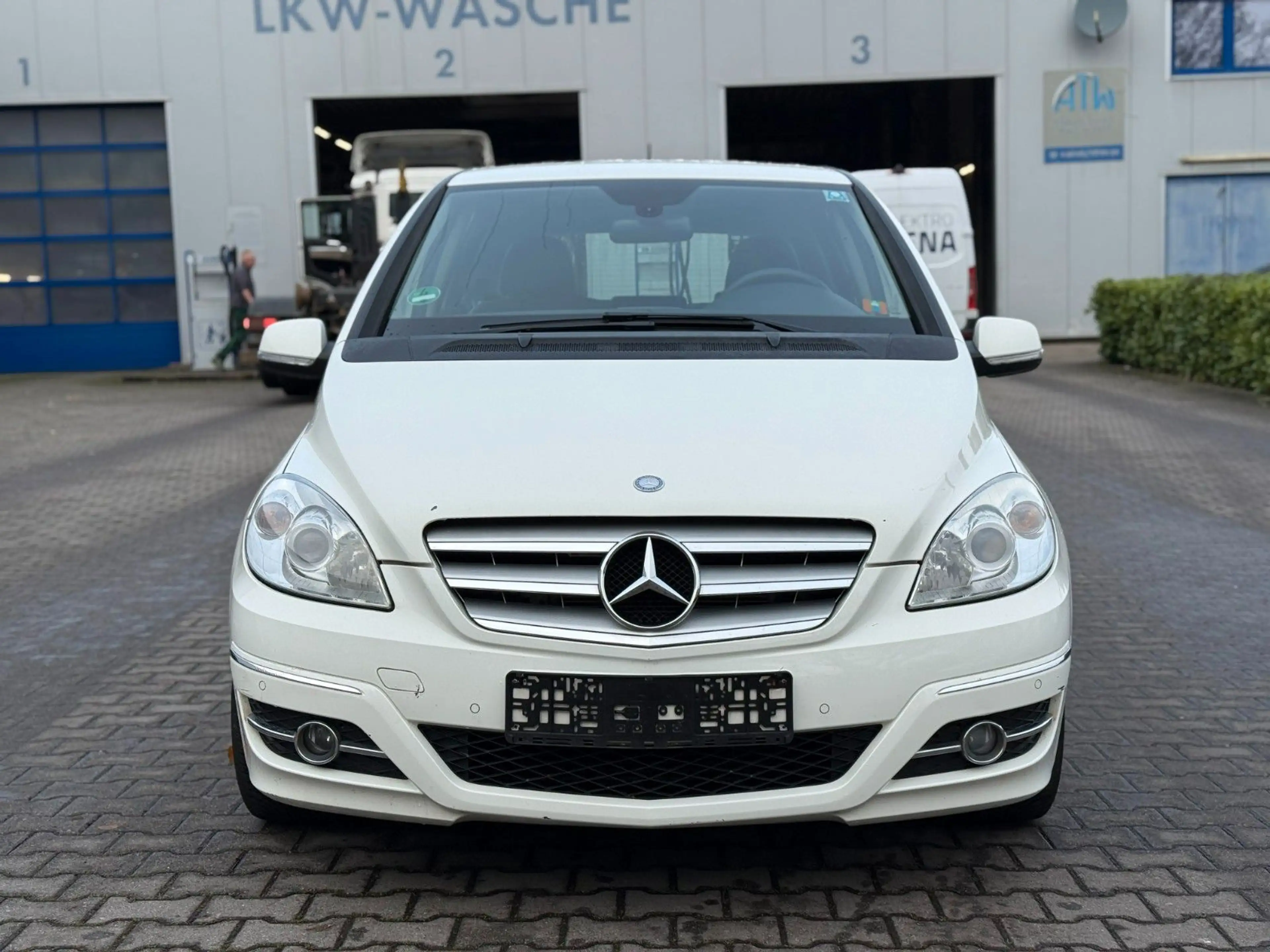 Mercedes-Benz B 180 CDI Automatik* Klima* PDC* TÜV Neu* — photo 4