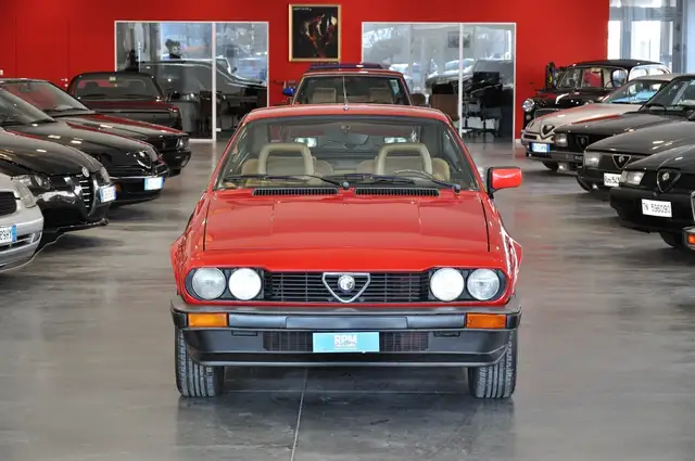 Alfa Romeo Alfetta GTV 2.0