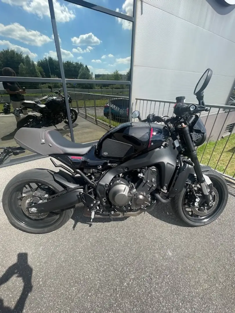 Yamaha XSR 900 Noir - 1