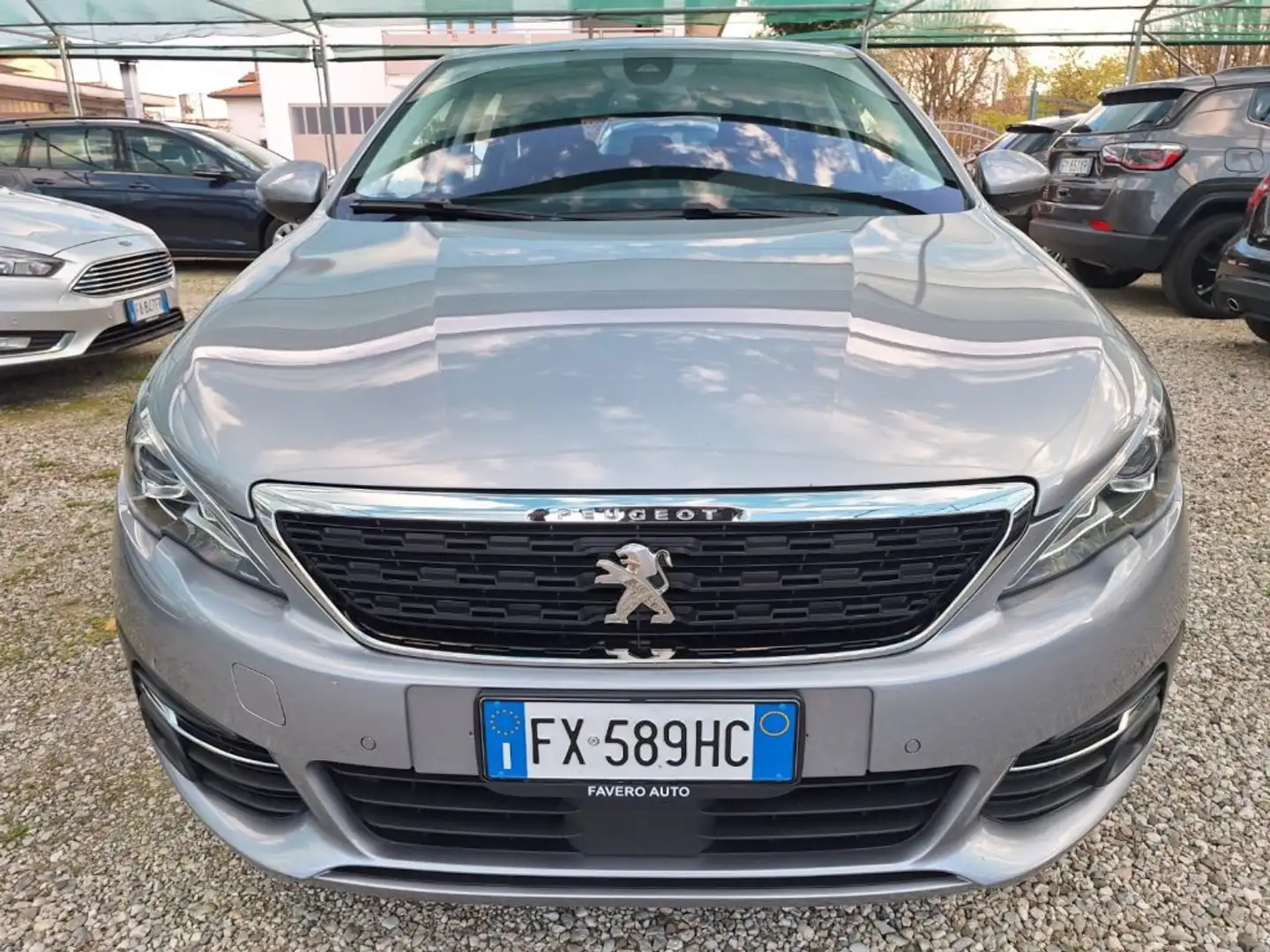 Peugeot 308 BlueHDi 130 S&S EAT6 SW Business Grigio - 2