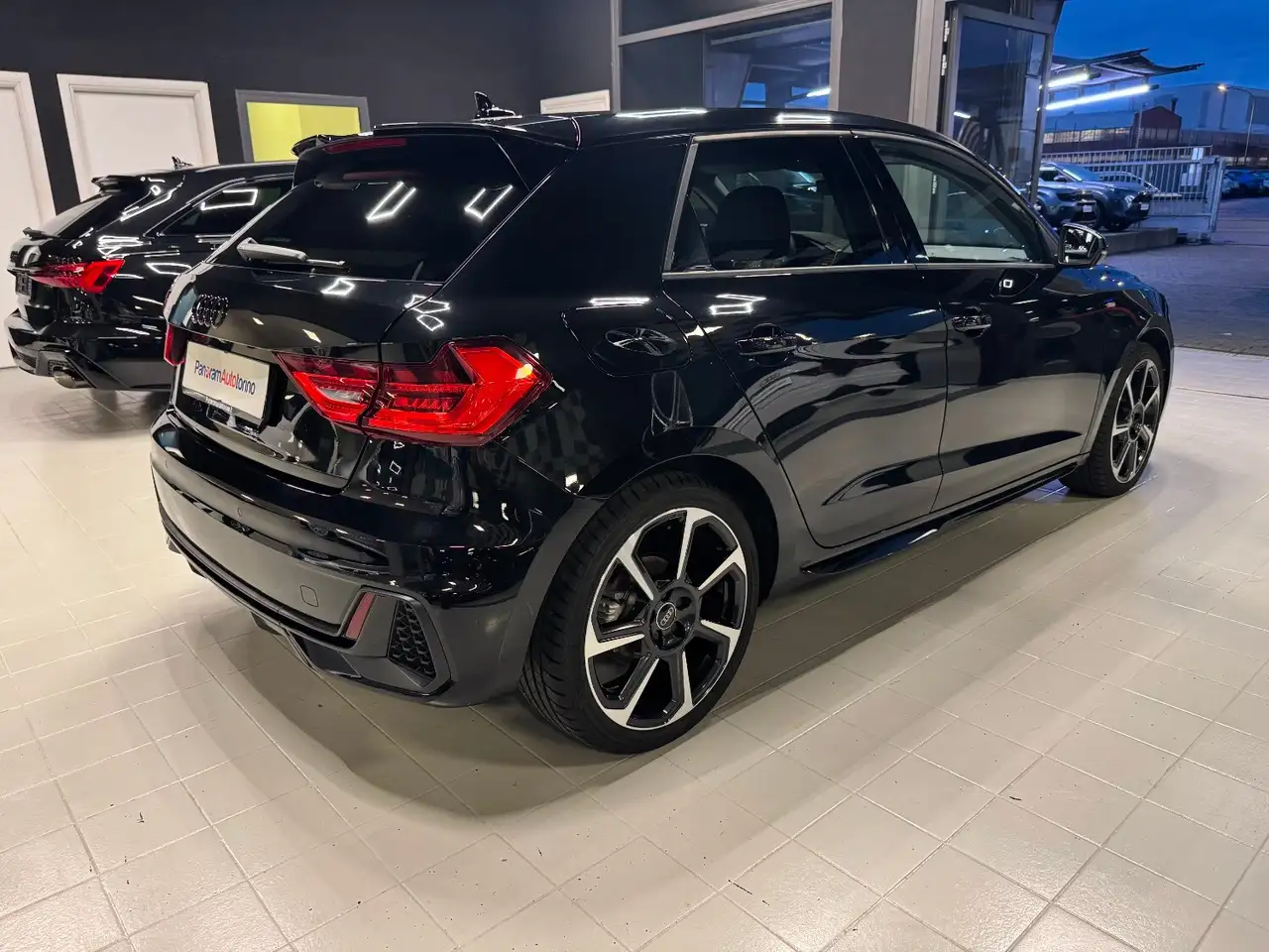 Audi A1 SPB 30 TFSI S tronic Identity Black, миниатюра 7