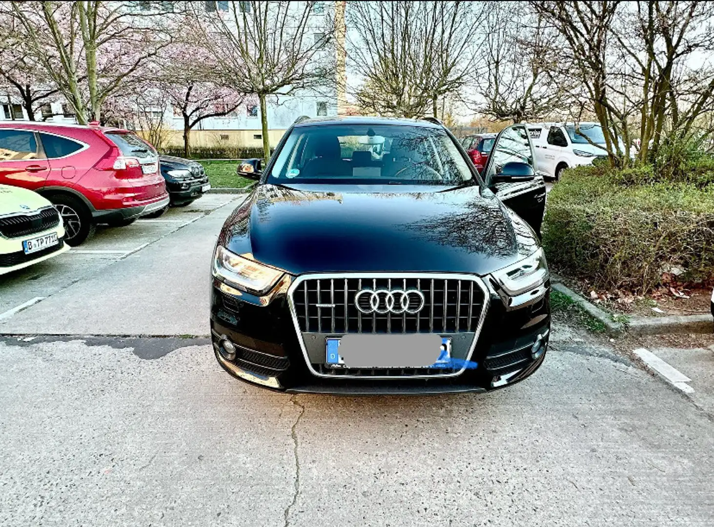 Audi Q3 2.0 TDI quattro Nero - 1