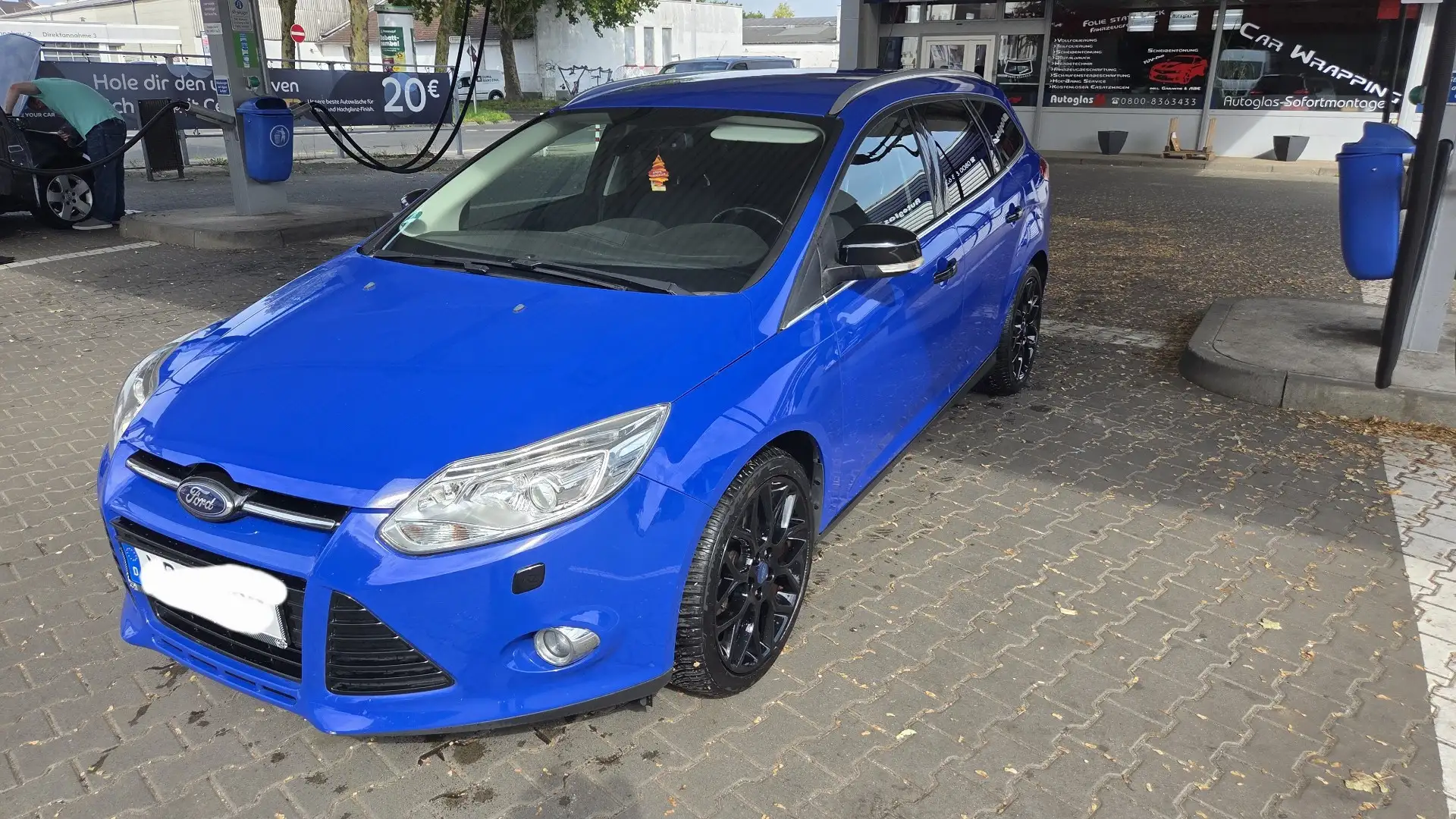 Ford Focus Turnier 1.6 EcoBoost Start-Stopp-System Trend - 1