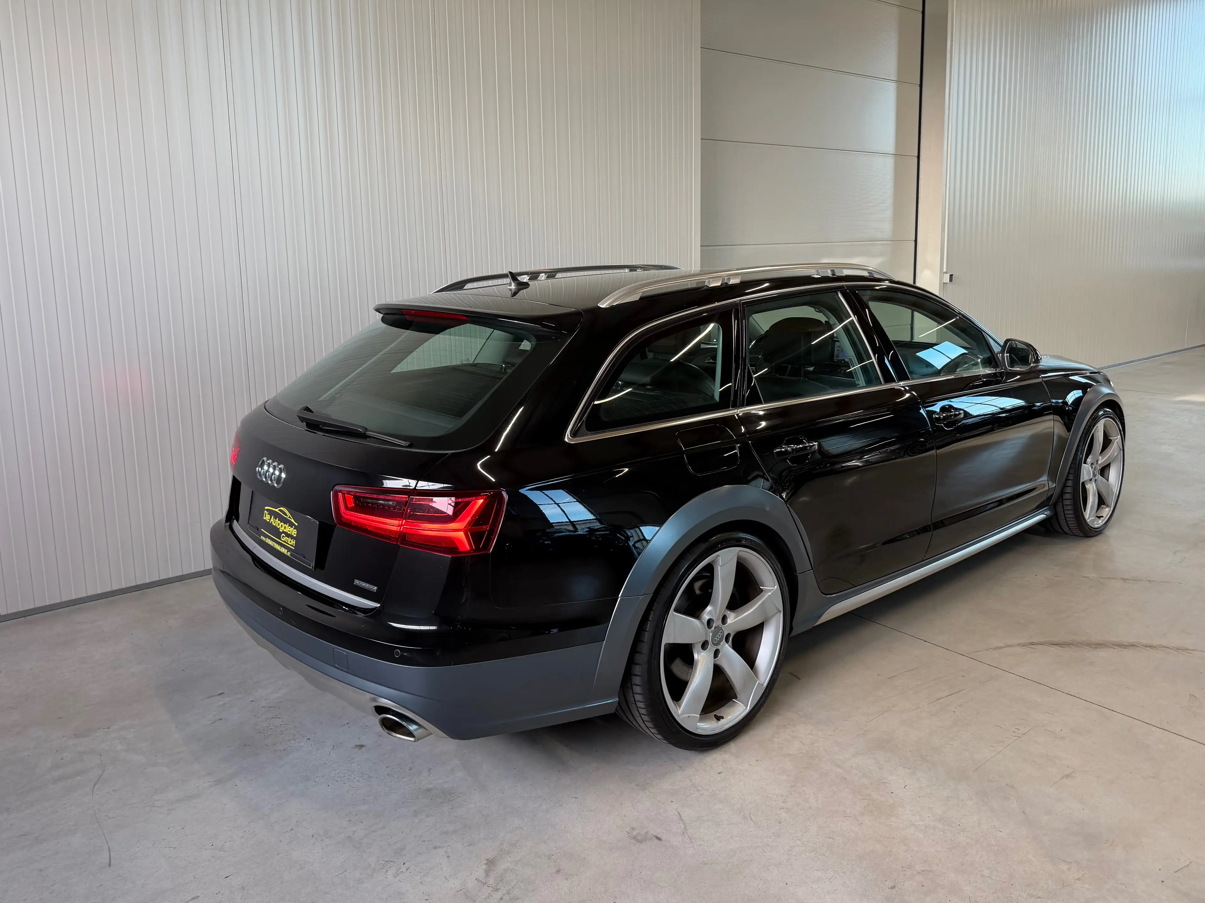 Audi A6 allroad 3.0 TDI *S-TRONIC*LUFT*21-ZOLL-ROTOR* — photo 12