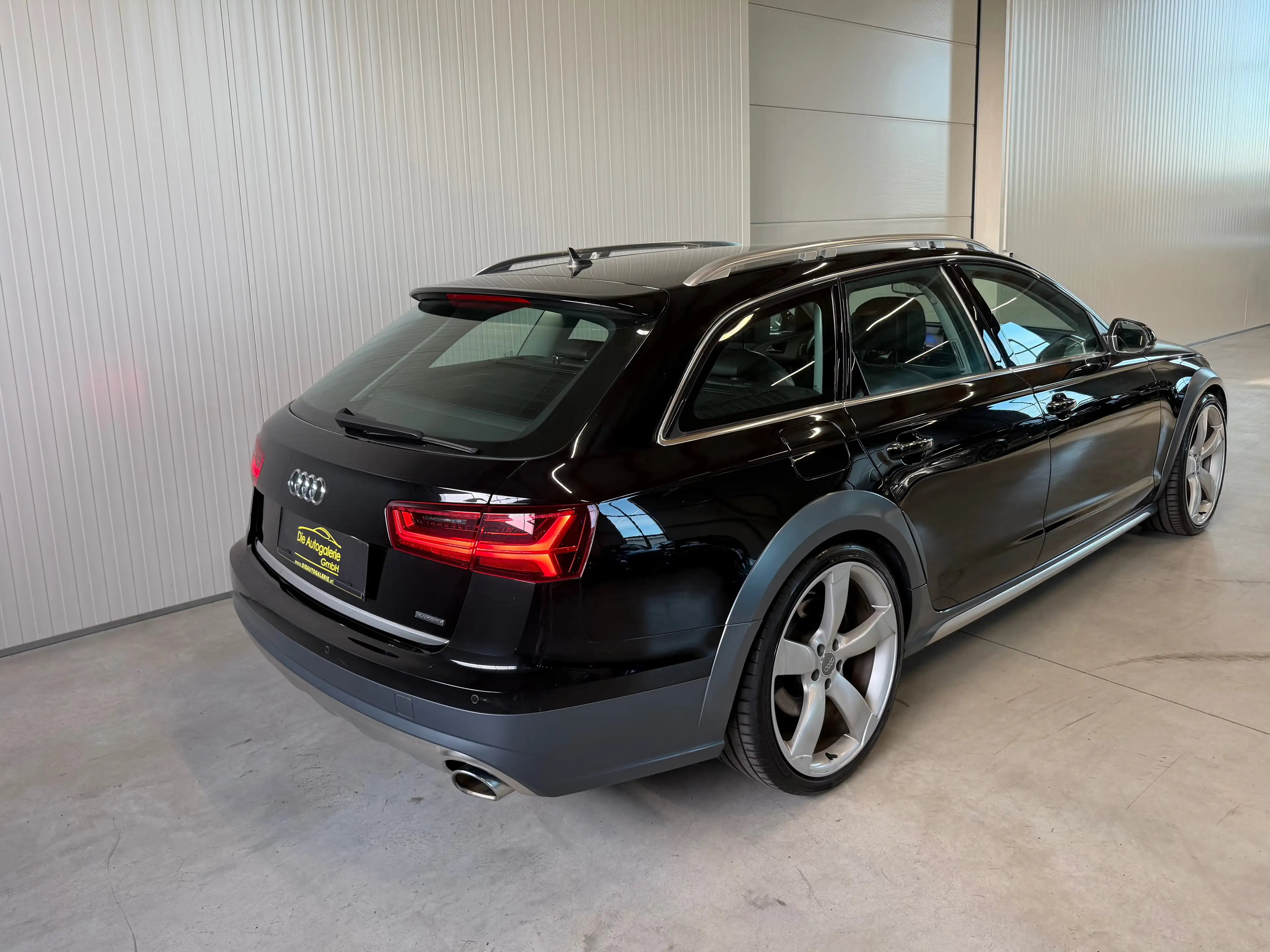 Audi A6 allroad 3.0 TDI *S-TRONIC*LUFT*21-ZOLL-ROTOR* — photo 13