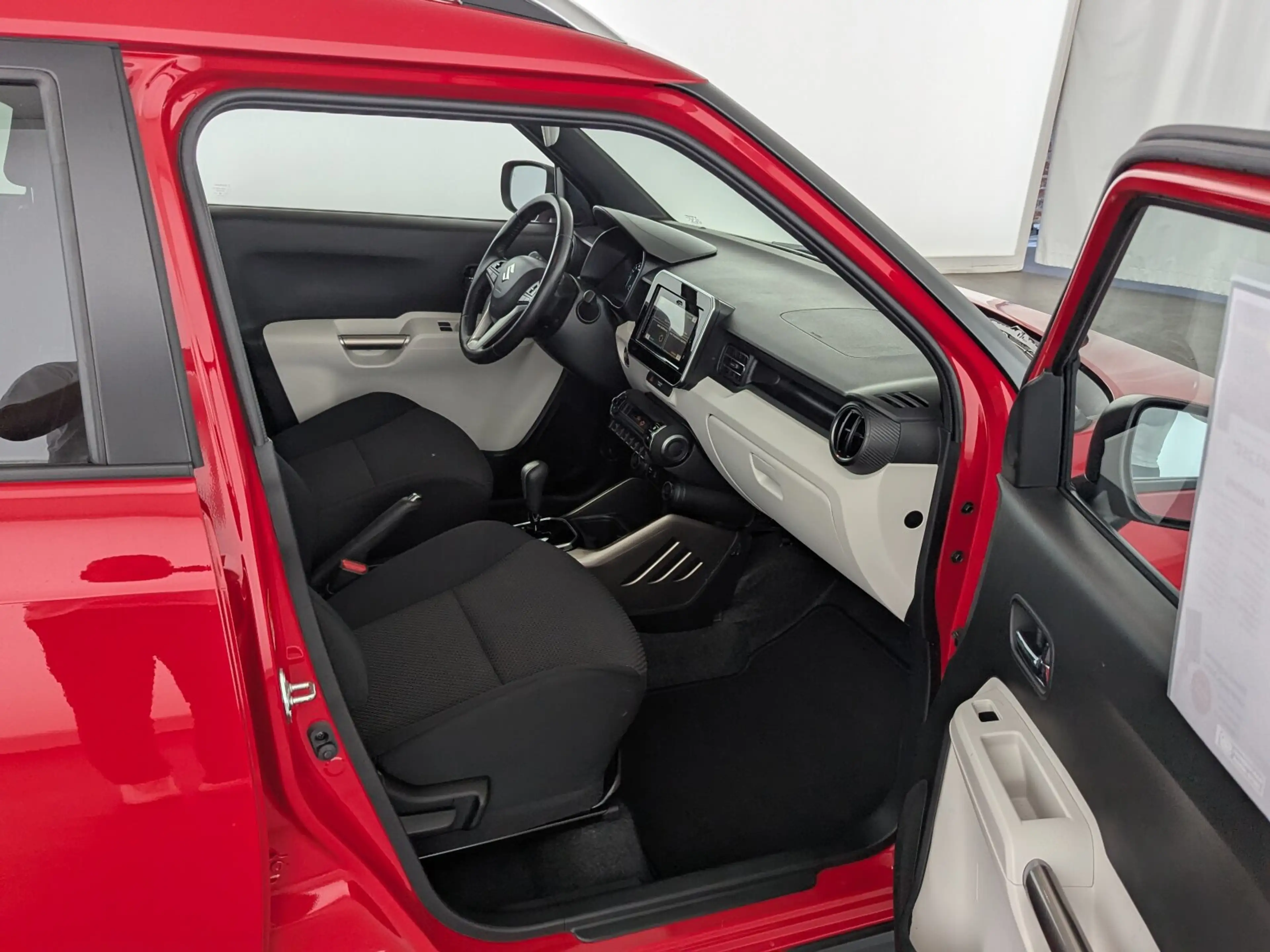 Suzuki Ignis Ignis 1.2 Comfort NAVI+SHZ+RFK+KLIMA+ Klima/eFH. — photo 13