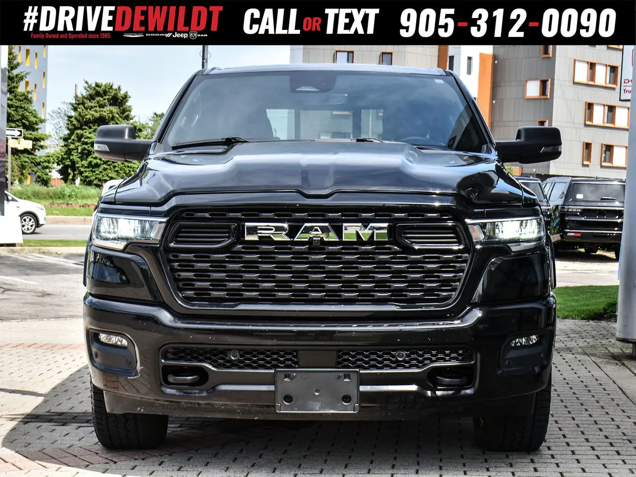 RAM 1500 снимка RAM 1500