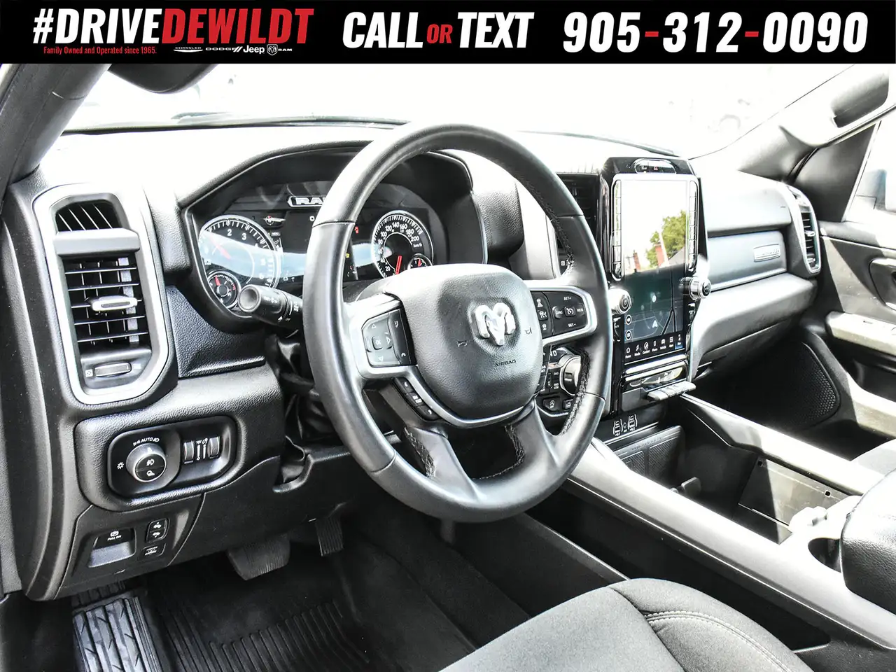 RAM 1500 снимка RAM 1500