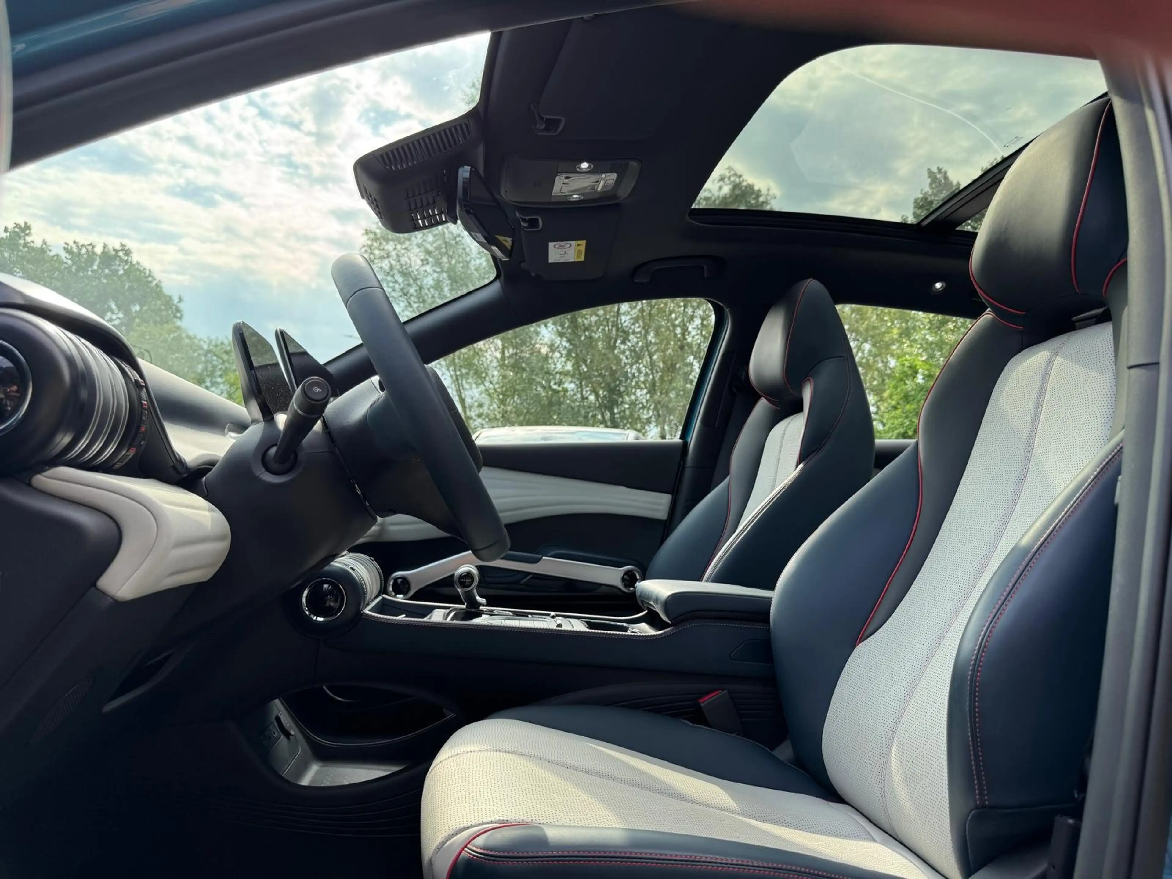 BYD Atto 3 Build Your Dreams DESIGN / 10.688km / 360° CAM — photo 15