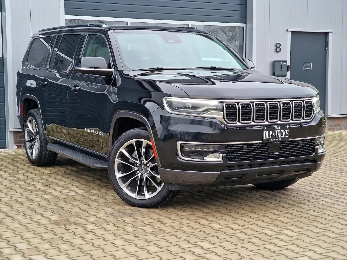 Jeep Wagoneer Series II 4x4 ACC Memory Kamera 7S Pano Zwart - 1