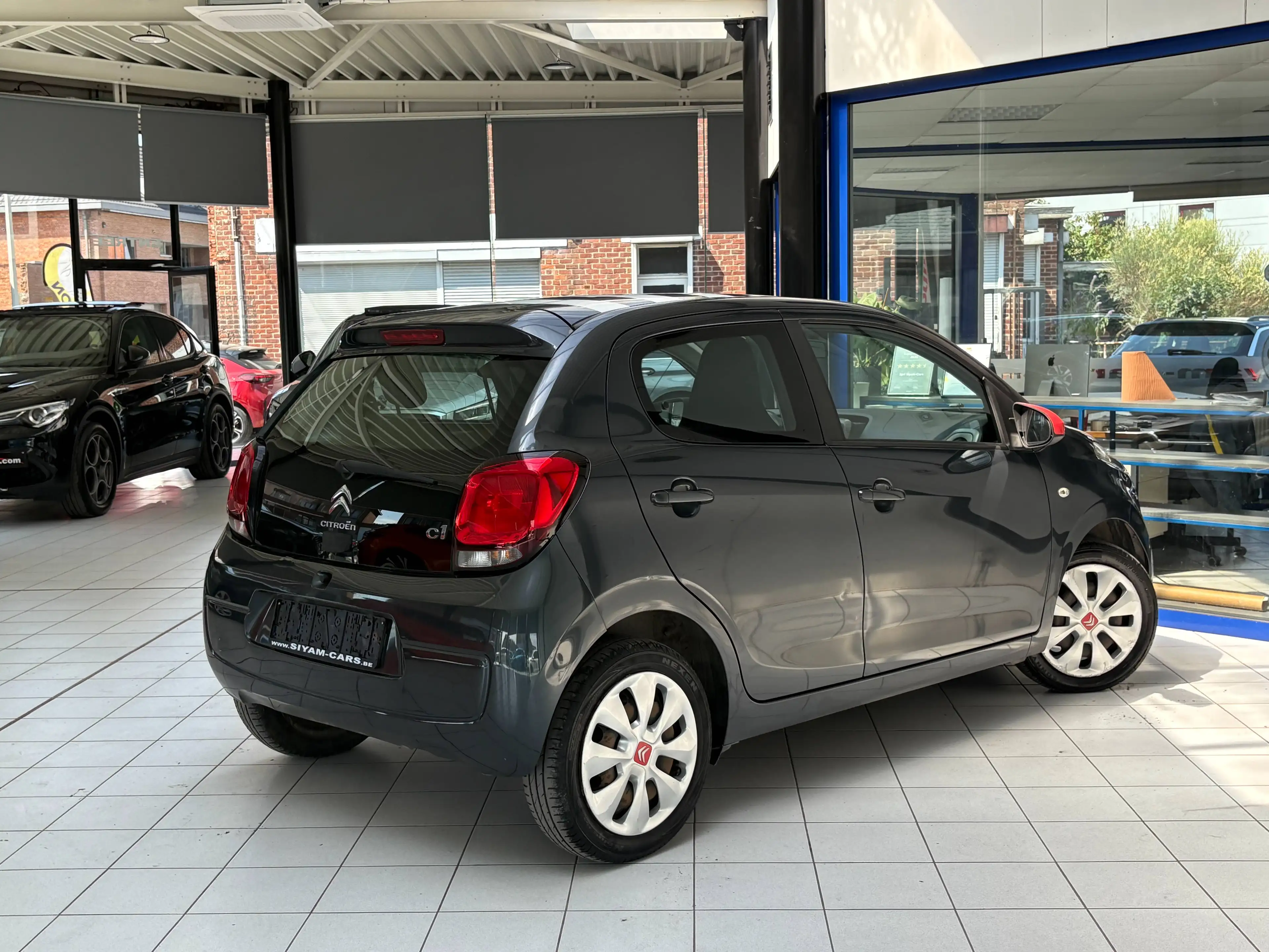 Citroen C1 C1 1.0 VTi *CLIM * 5 PORTES * 1ER PROP * — photo 5