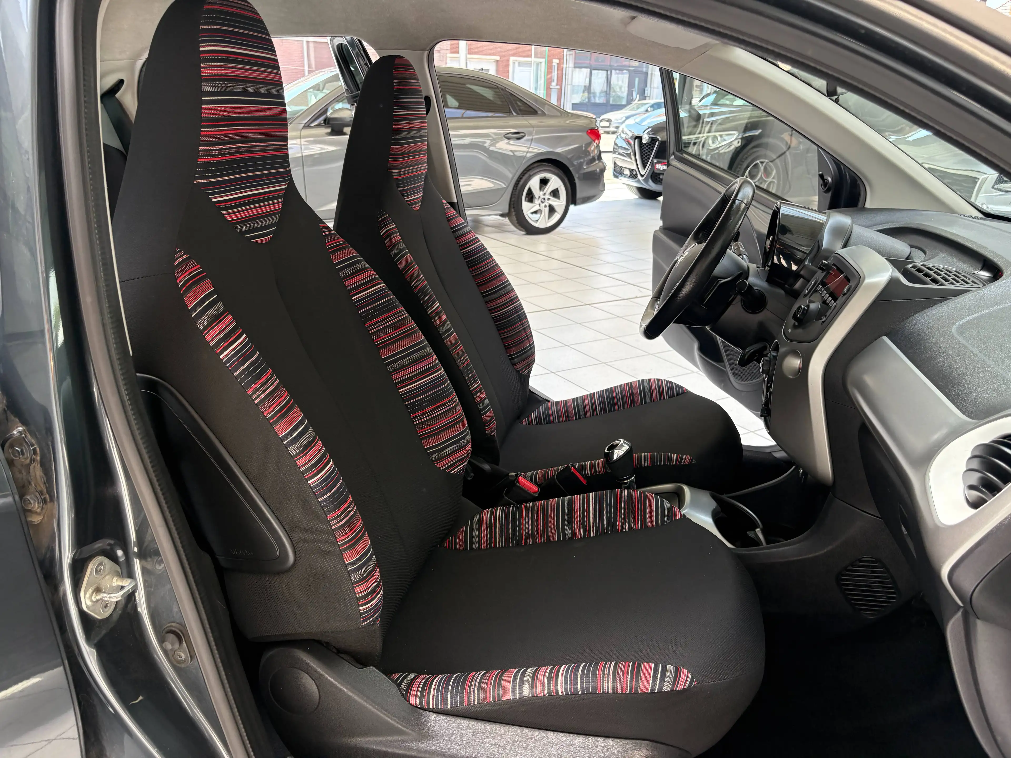 Citroen C1 C1 1.0 VTi *CLIM * 5 PORTES * 1ER PROP * — photo 12