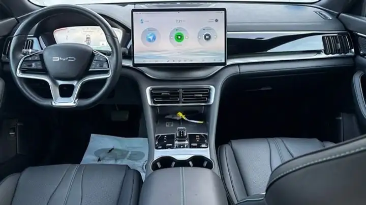 BYD Seal U DM-i COMFORT 2025, foto 7