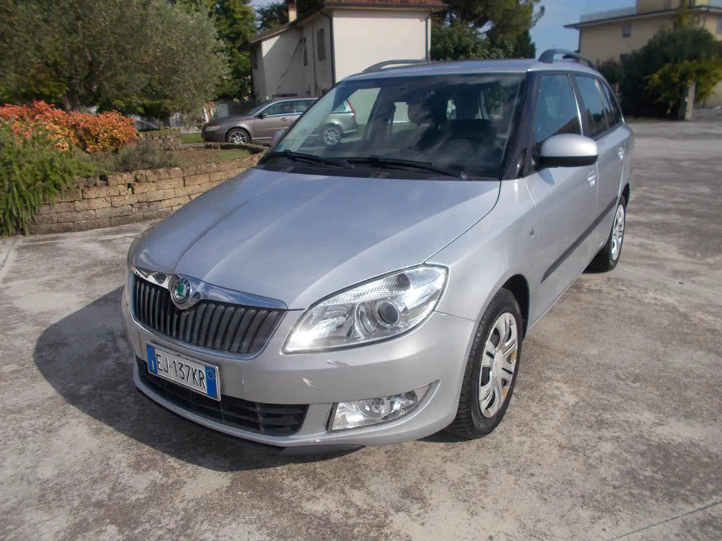Skoda Fabia Wagon 1.6 tdi Ambition (style) 75cv Grau - 1