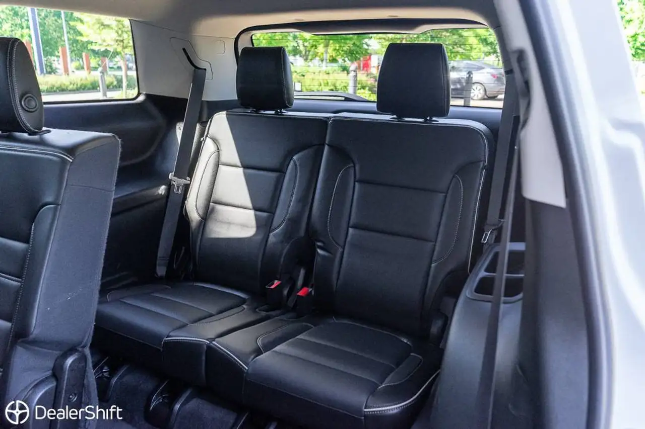 GMC Acadia снимка GMC Acadia