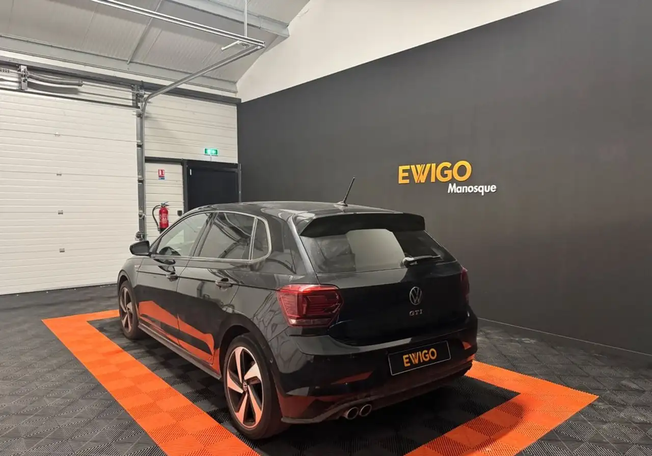Volkswagen Polo GTI — photo 22