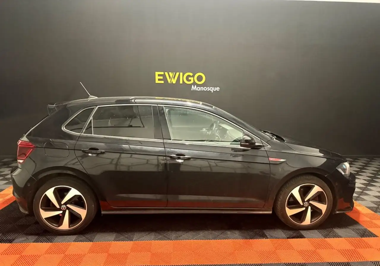 Volkswagen Polo GTI — photo 24