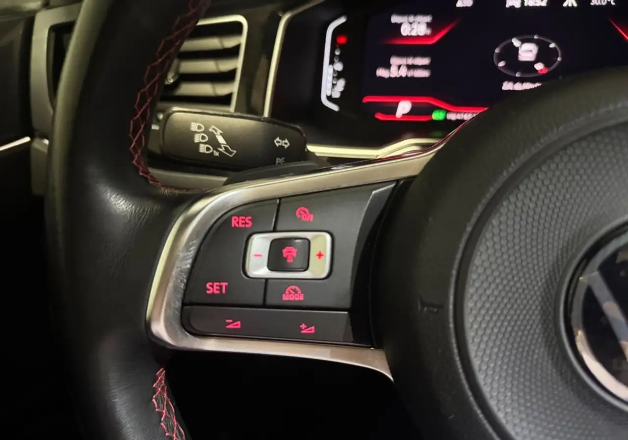 Volkswagen Polo GTI — photo 29