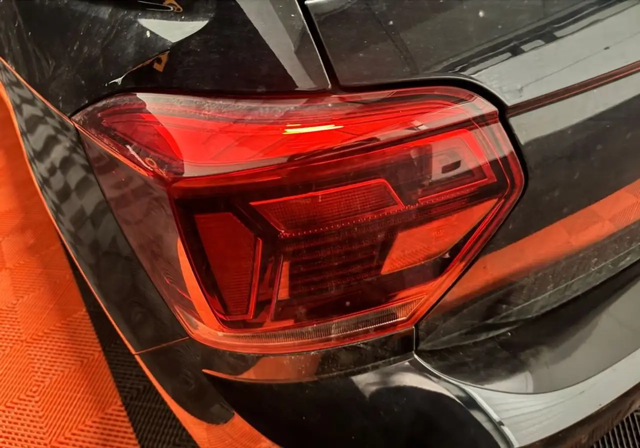Volkswagen Polo GTI — photo 36