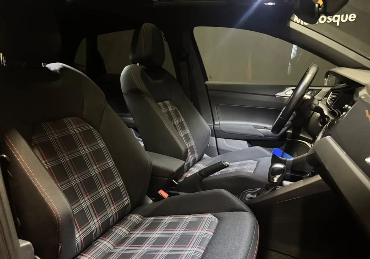 Volkswagen Polo GTI — photo 31