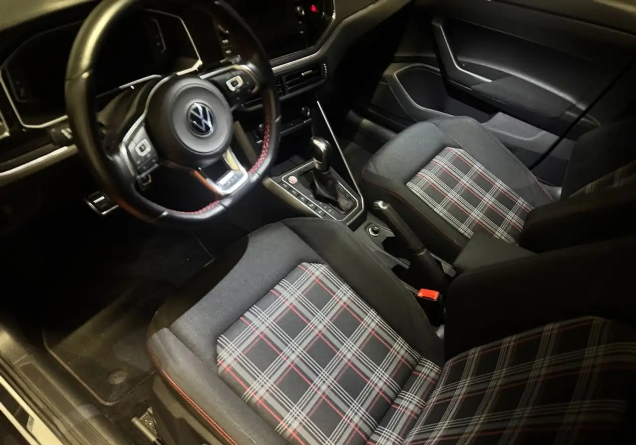 Volkswagen Polo GTI — photo 27
