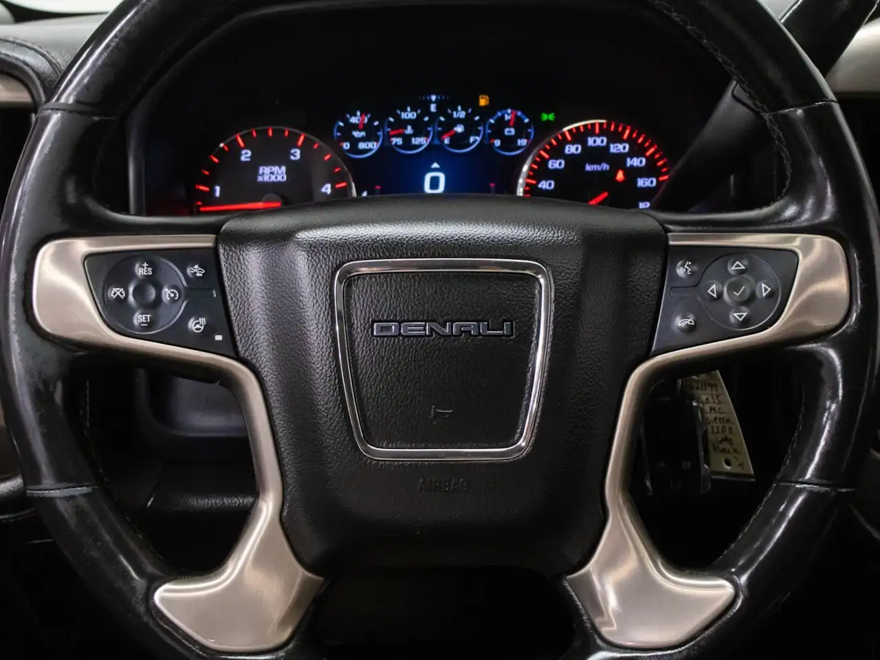 GMC Sierra 3500HD photo GMC Sierra 3500HD