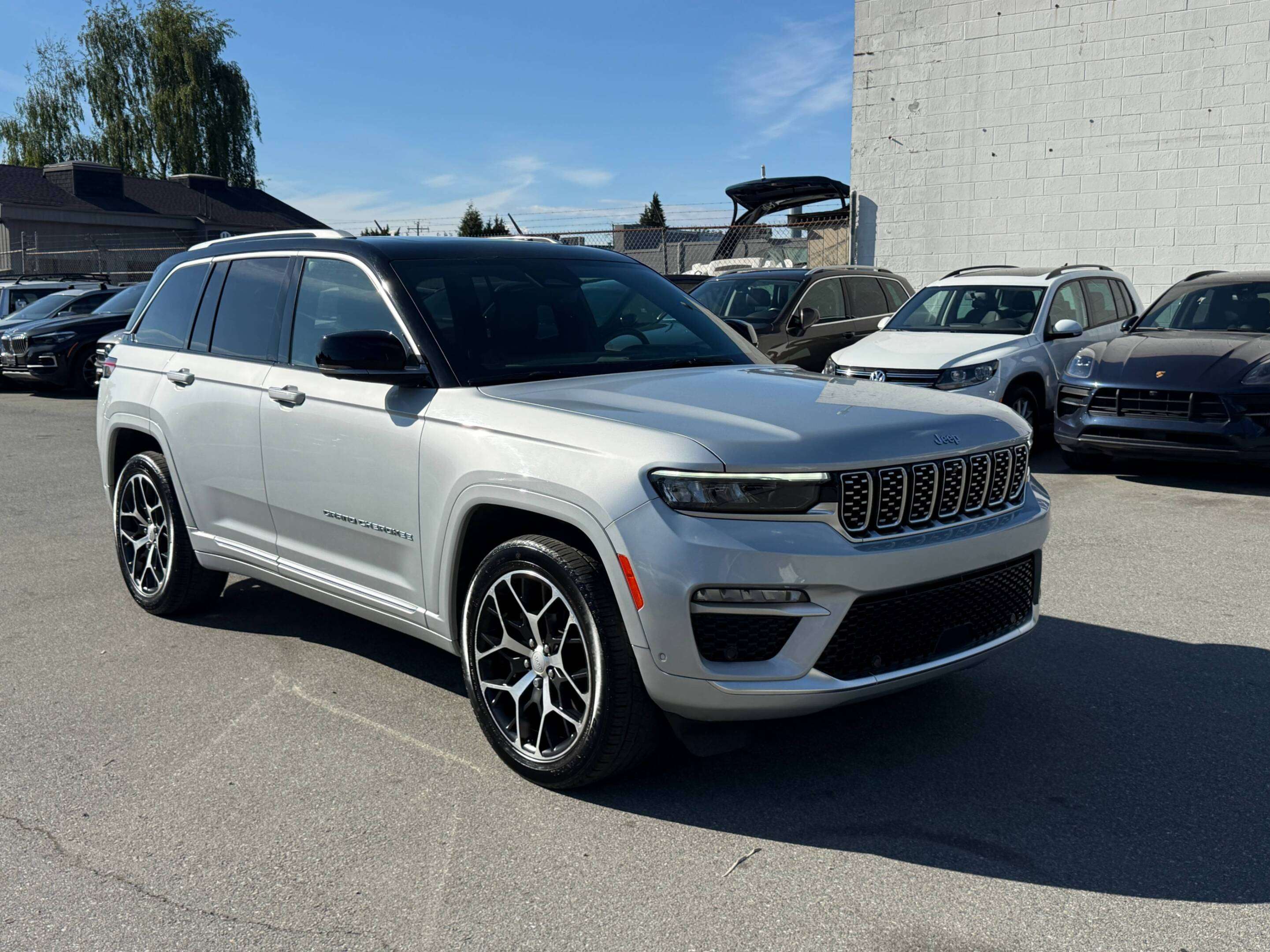 2022 Jeep Grand Cherokee Summit Reserve 4x4 — снимка 1