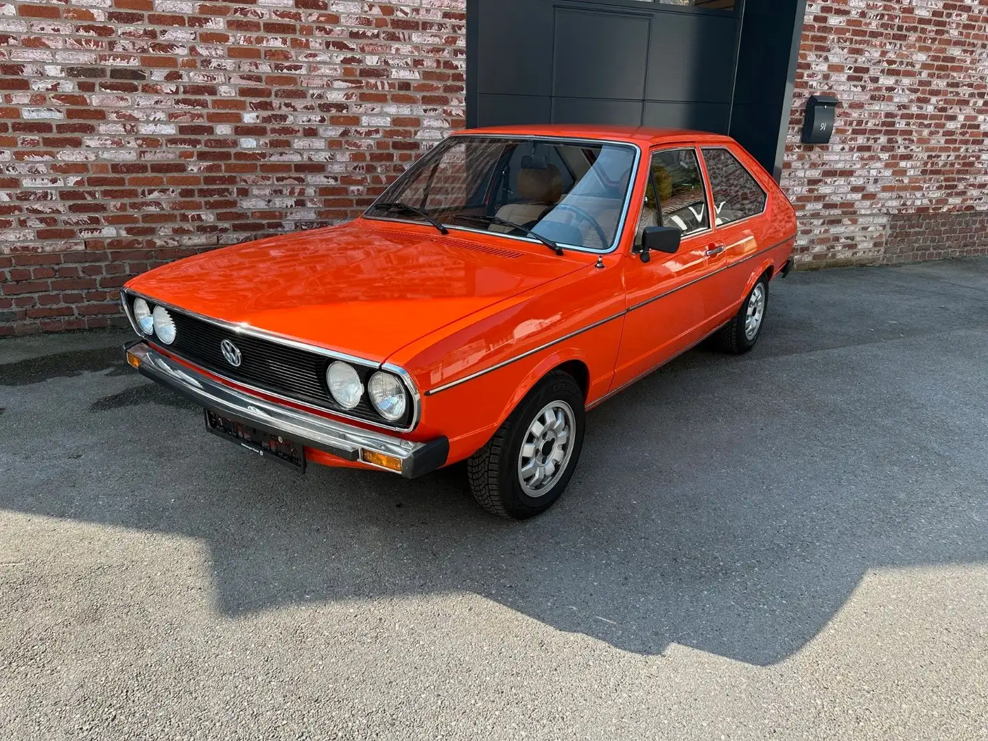 Volkswagen Passat TS 72tkm H Kennzeichen Top Zustand Orange - 1