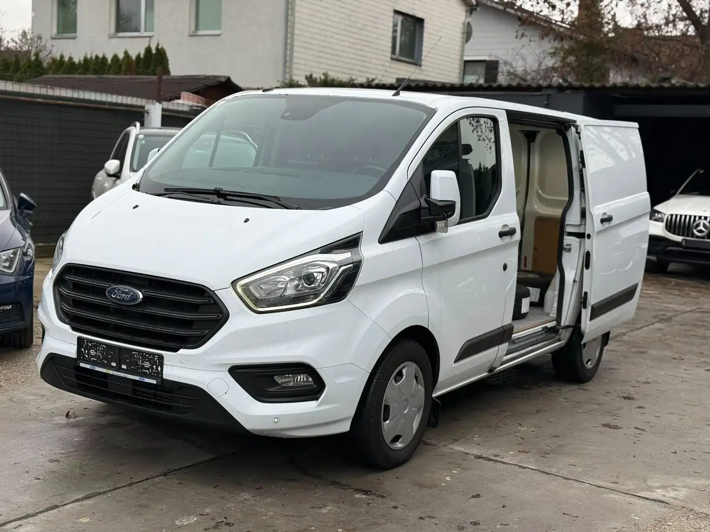 Ford Transit Custom 340 L1 Trend 2 Schiebetüren 131 PS Standheizung Weiß - 2