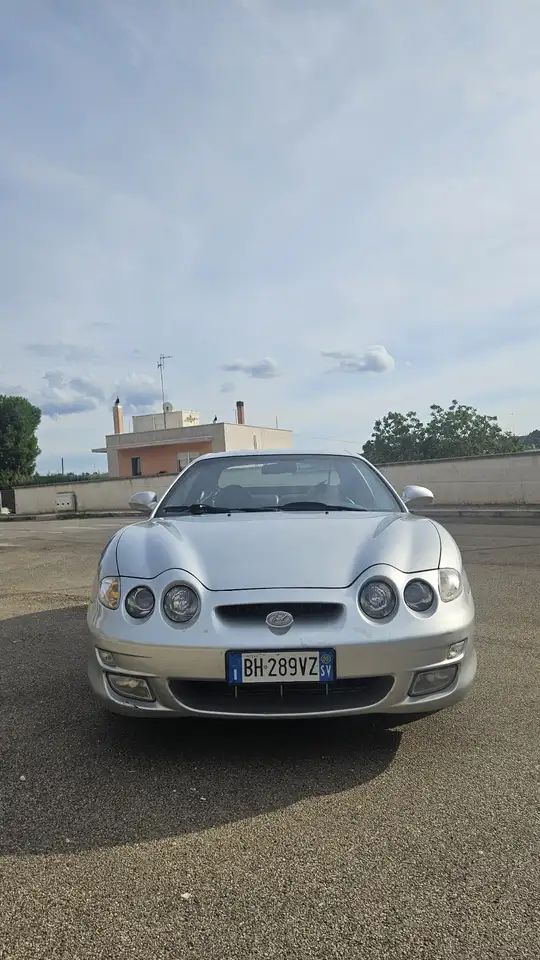 Hyundai Coupe 1.6 16v FX, foto 2