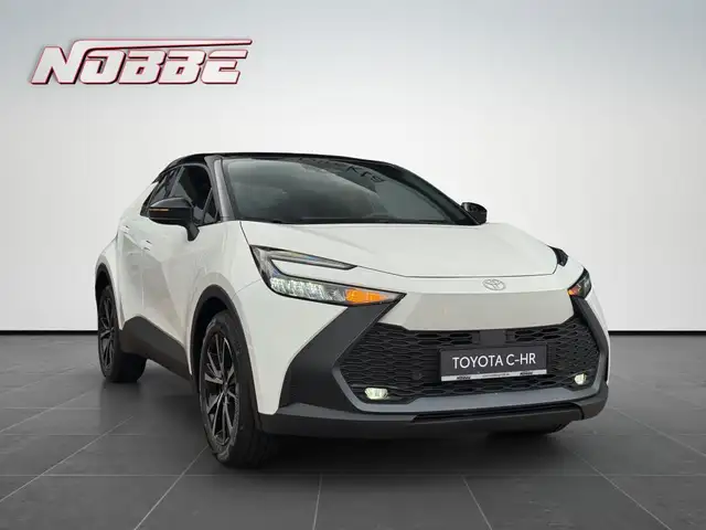 Toyota C-HR view 7