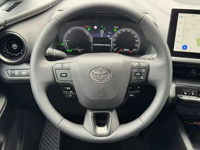 Toyota C-HR view 10
