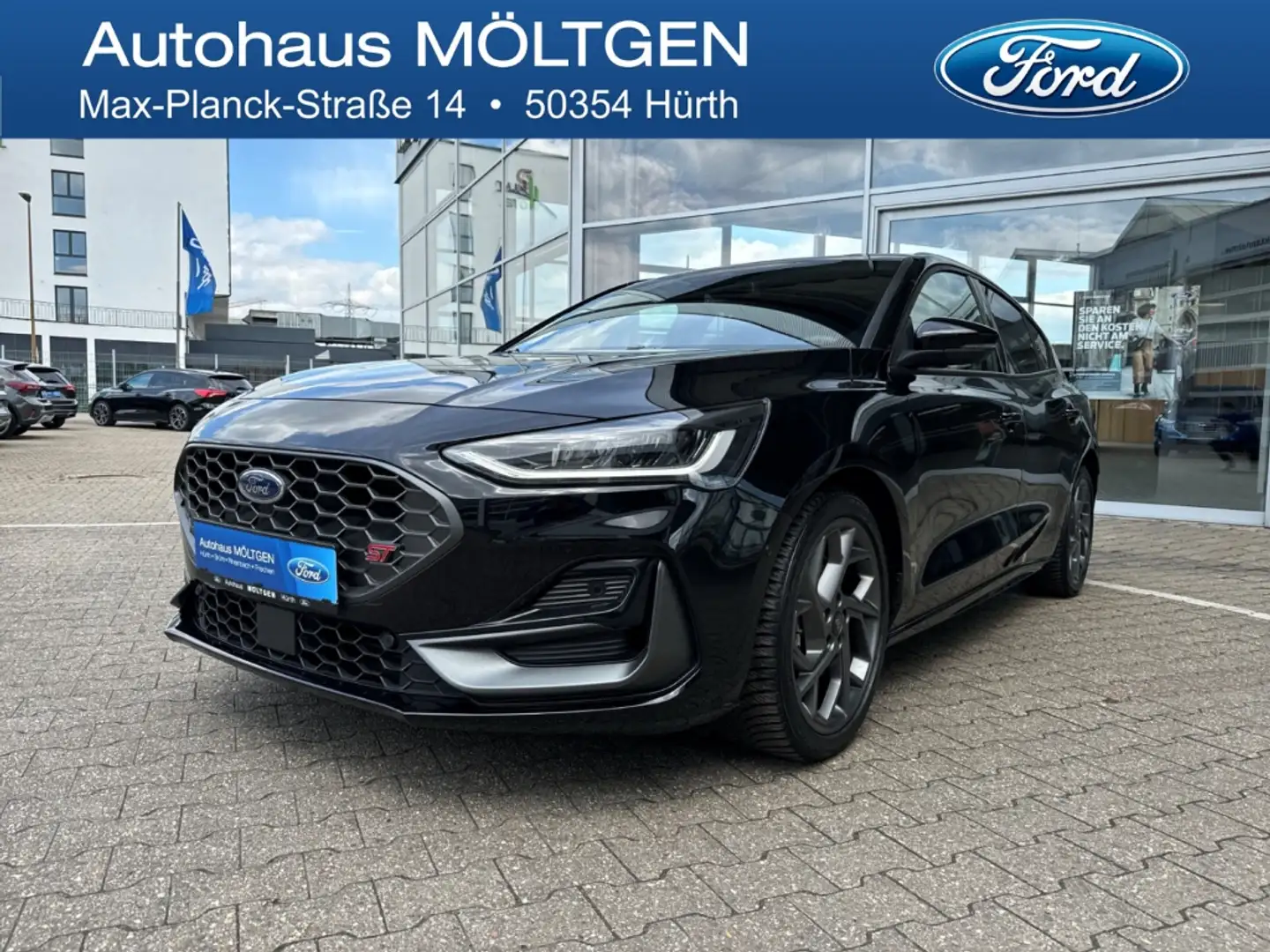 Ford Focus ST 2.3L Navi LED ACC Apple CarPlay AD digitales Co Fekete - 1