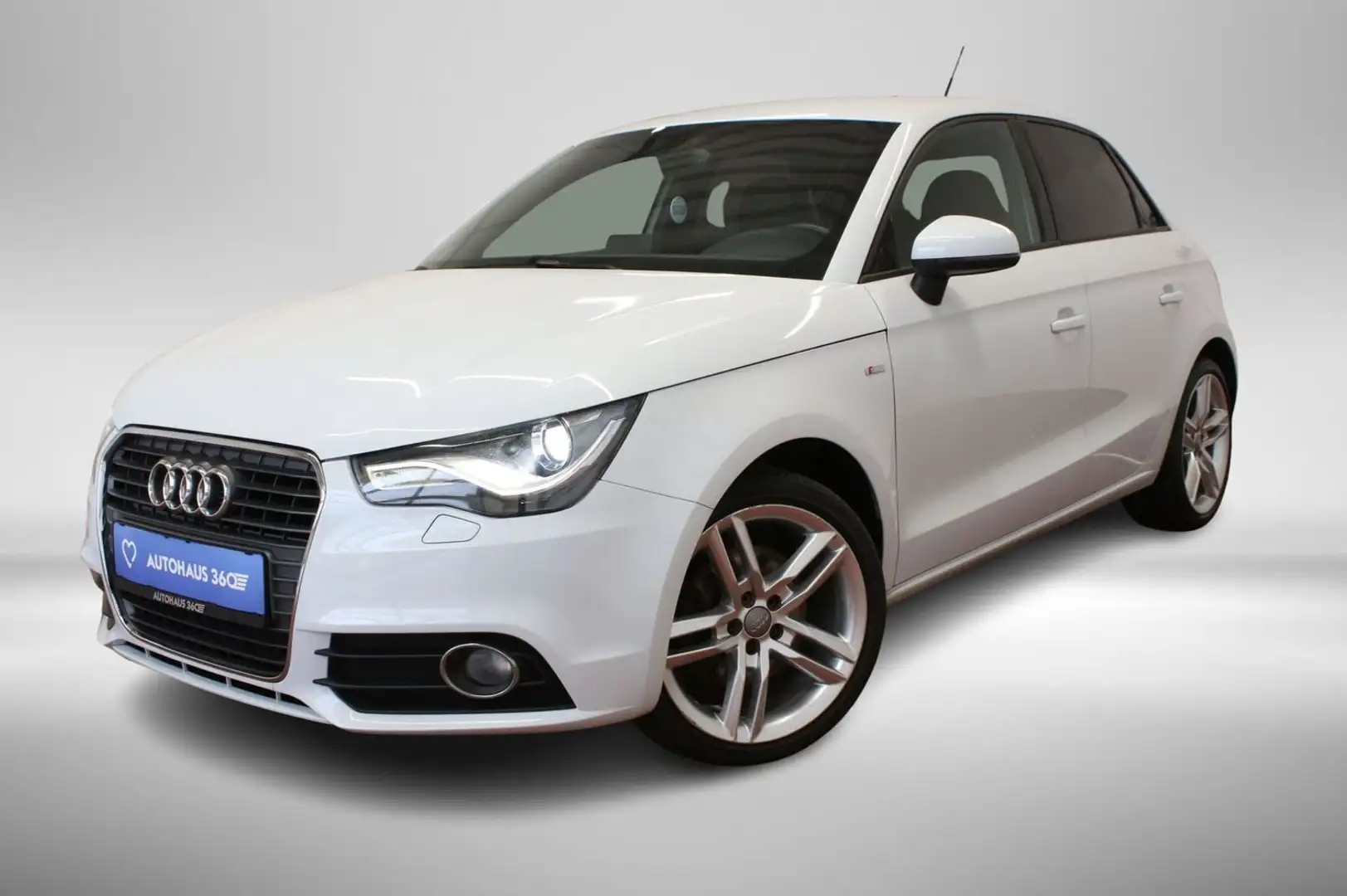 Audi A1 S-line Leder Navi Winterpaket Weiß - 1