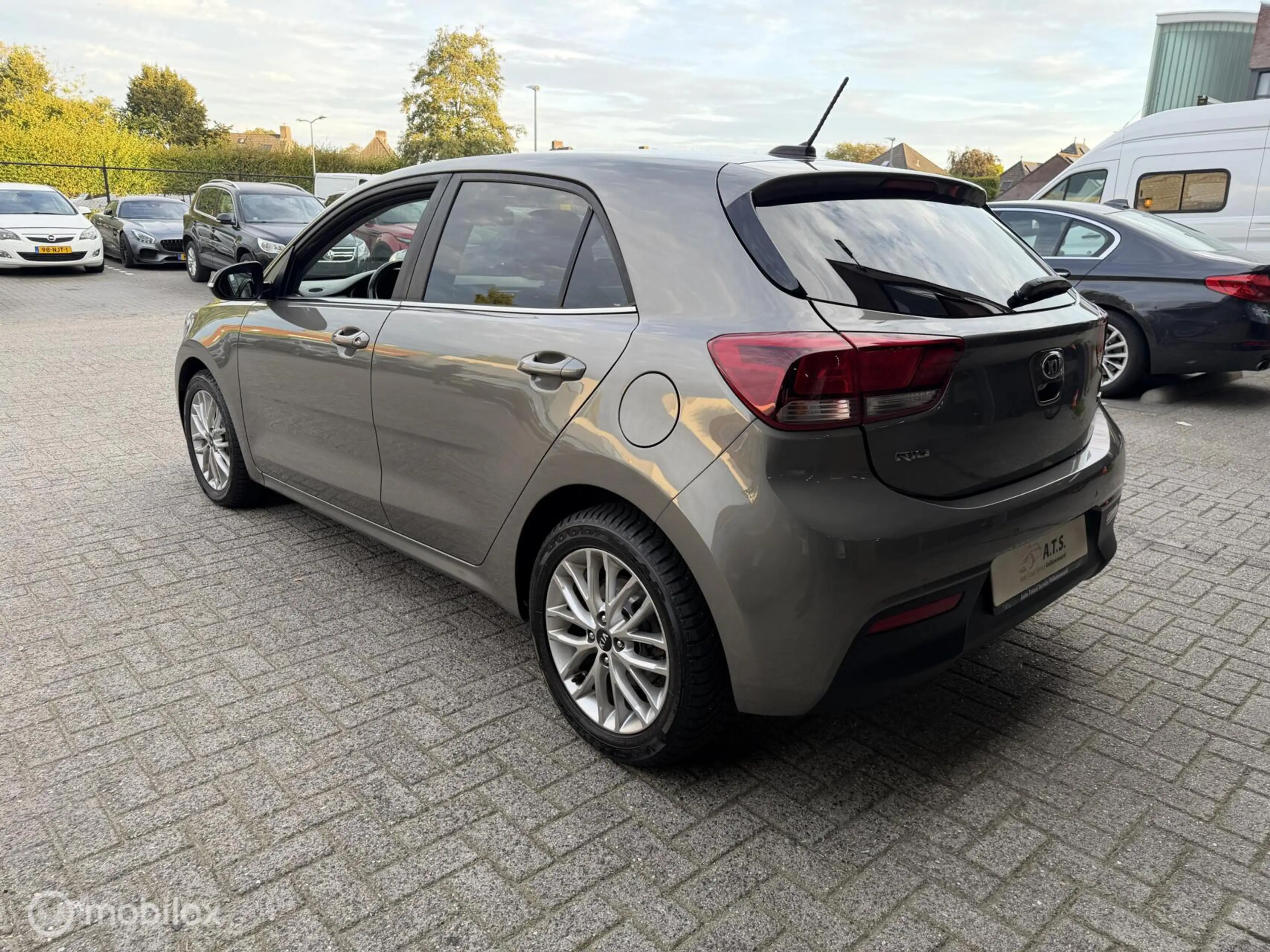 Kia Rio 1.0 TGDI DynamicLine LED*NAVI*CAMERA*PDC*CRUISE* — photo 6