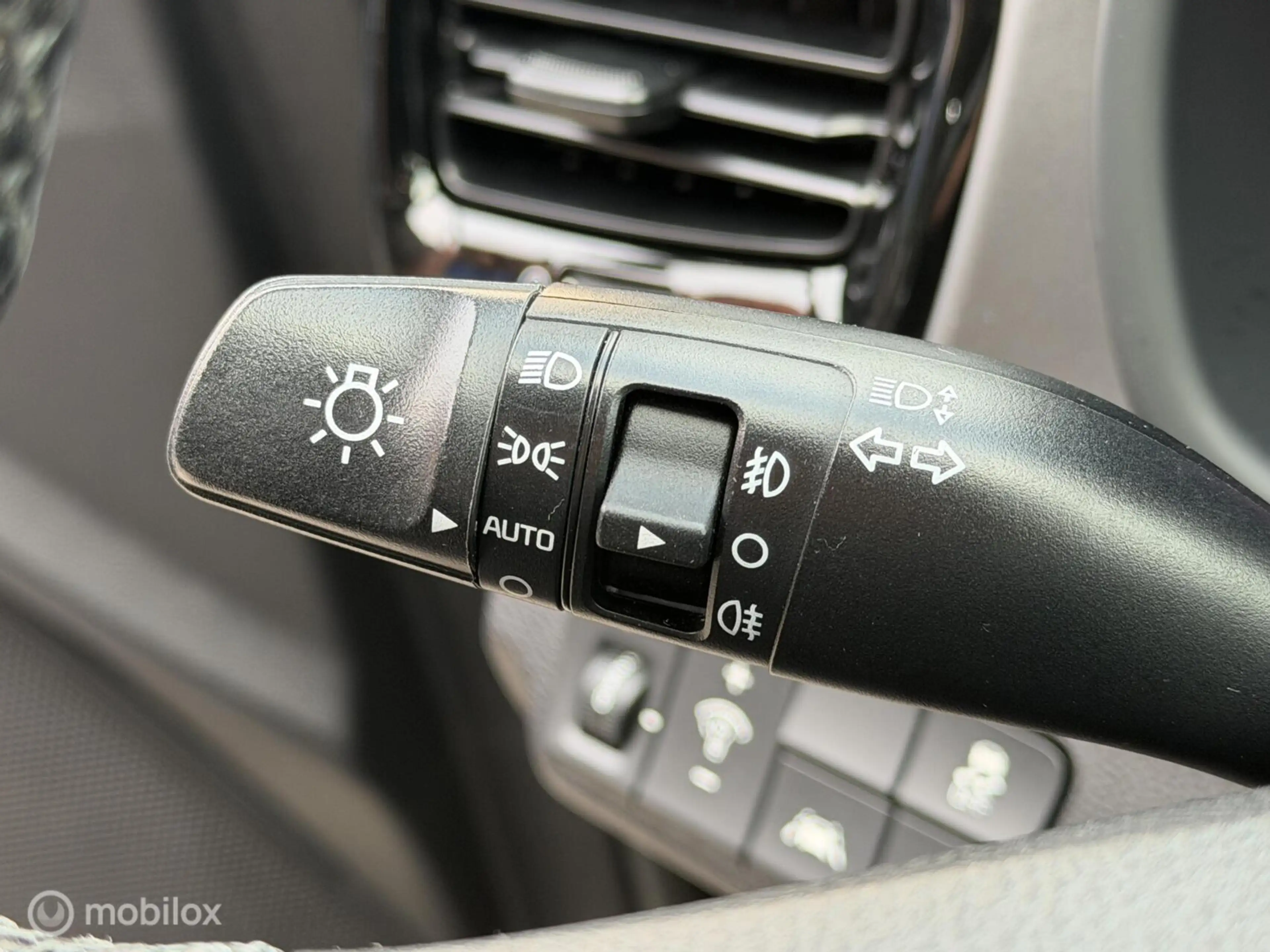 Kia Rio 1.0 TGDI DynamicLine LED*NAVI*CAMERA*PDC*CRUISE* — photo 23