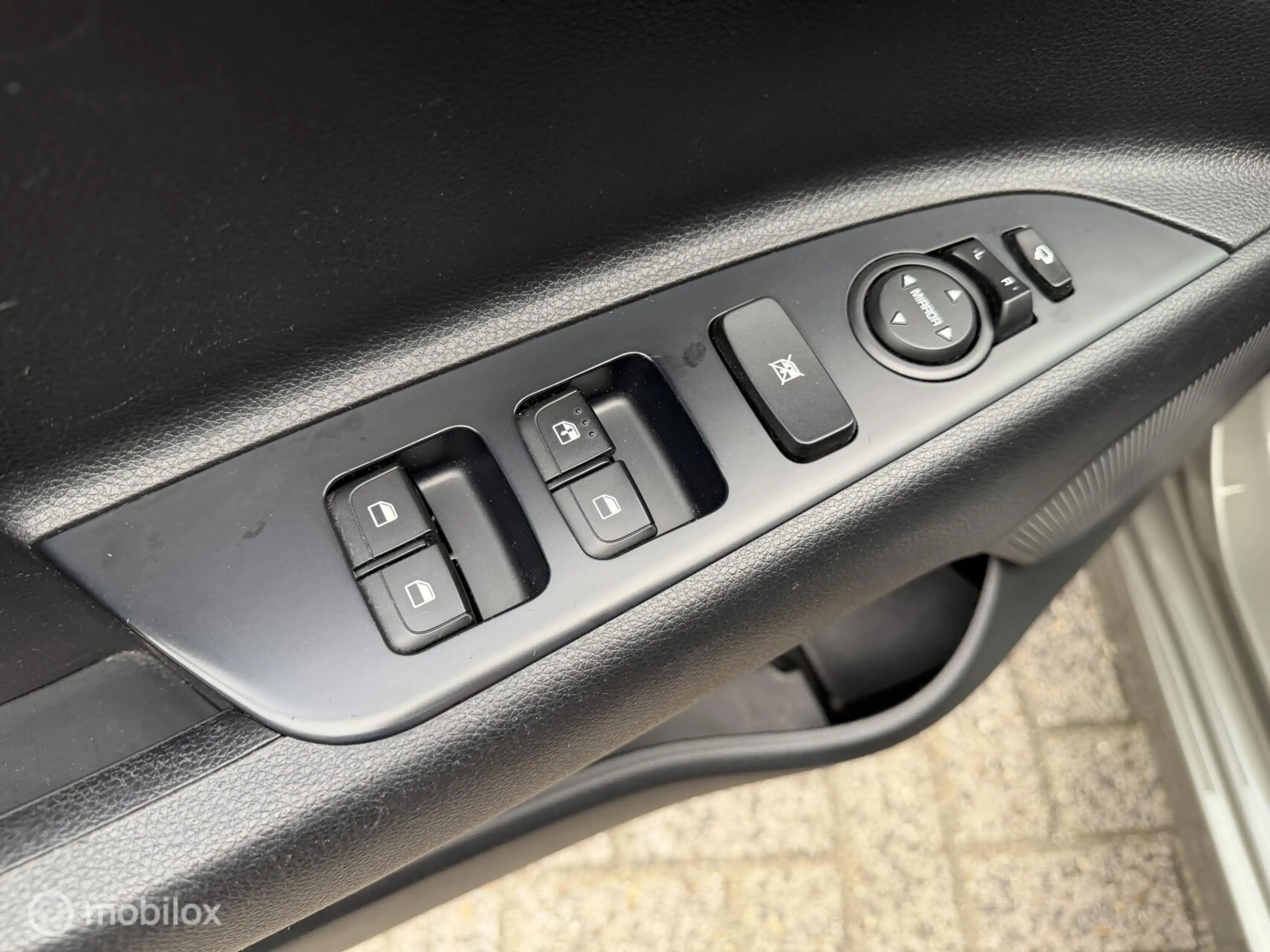 Kia Rio 1.0 TGDI DynamicLine LED*NAVI*CAMERA*PDC*CRUISE* — photo 22
