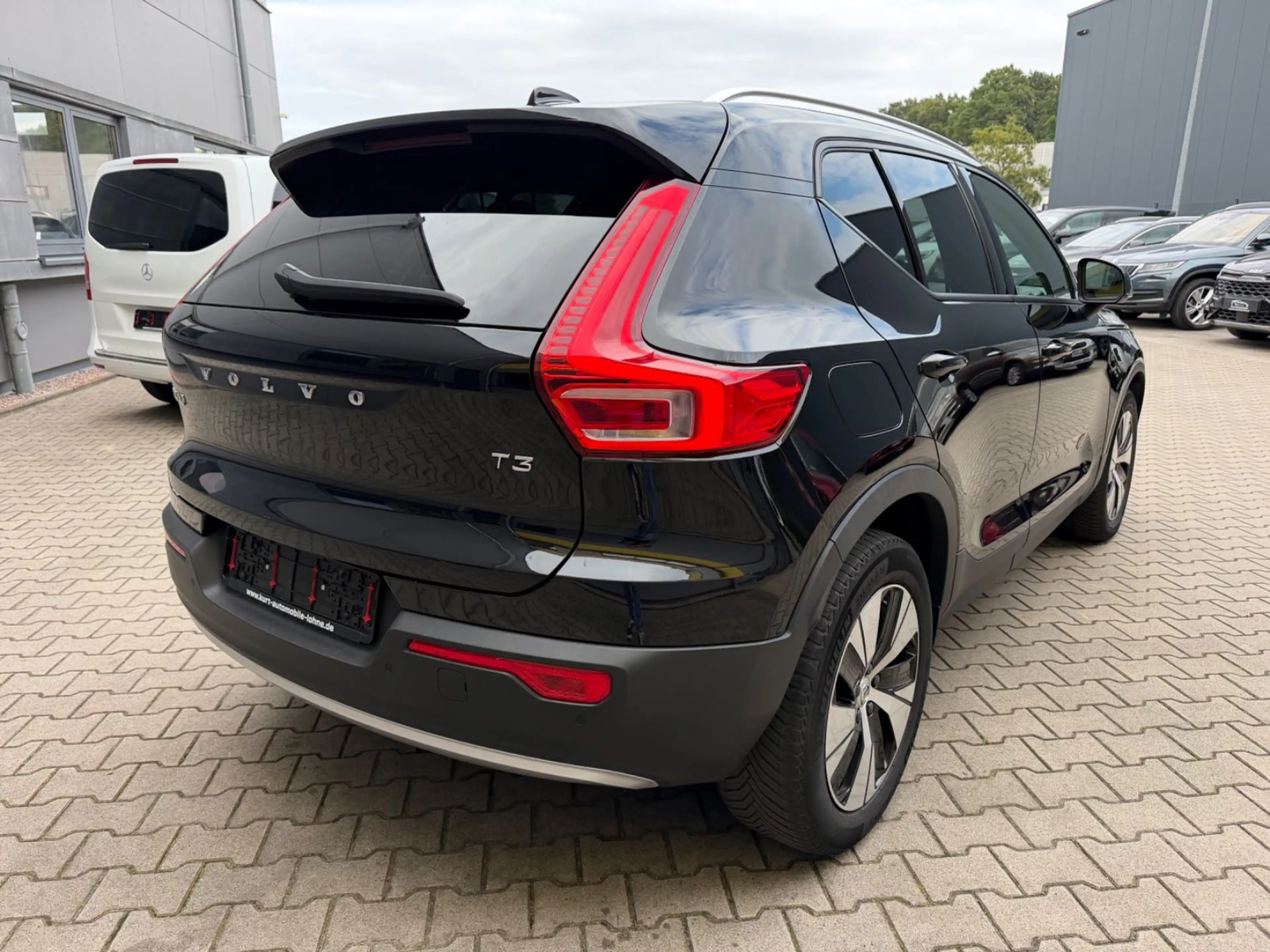 Volvo XC40 Momentum/KAMERA/LED/SHZ/AUTOMATIK/AHK — photo 7