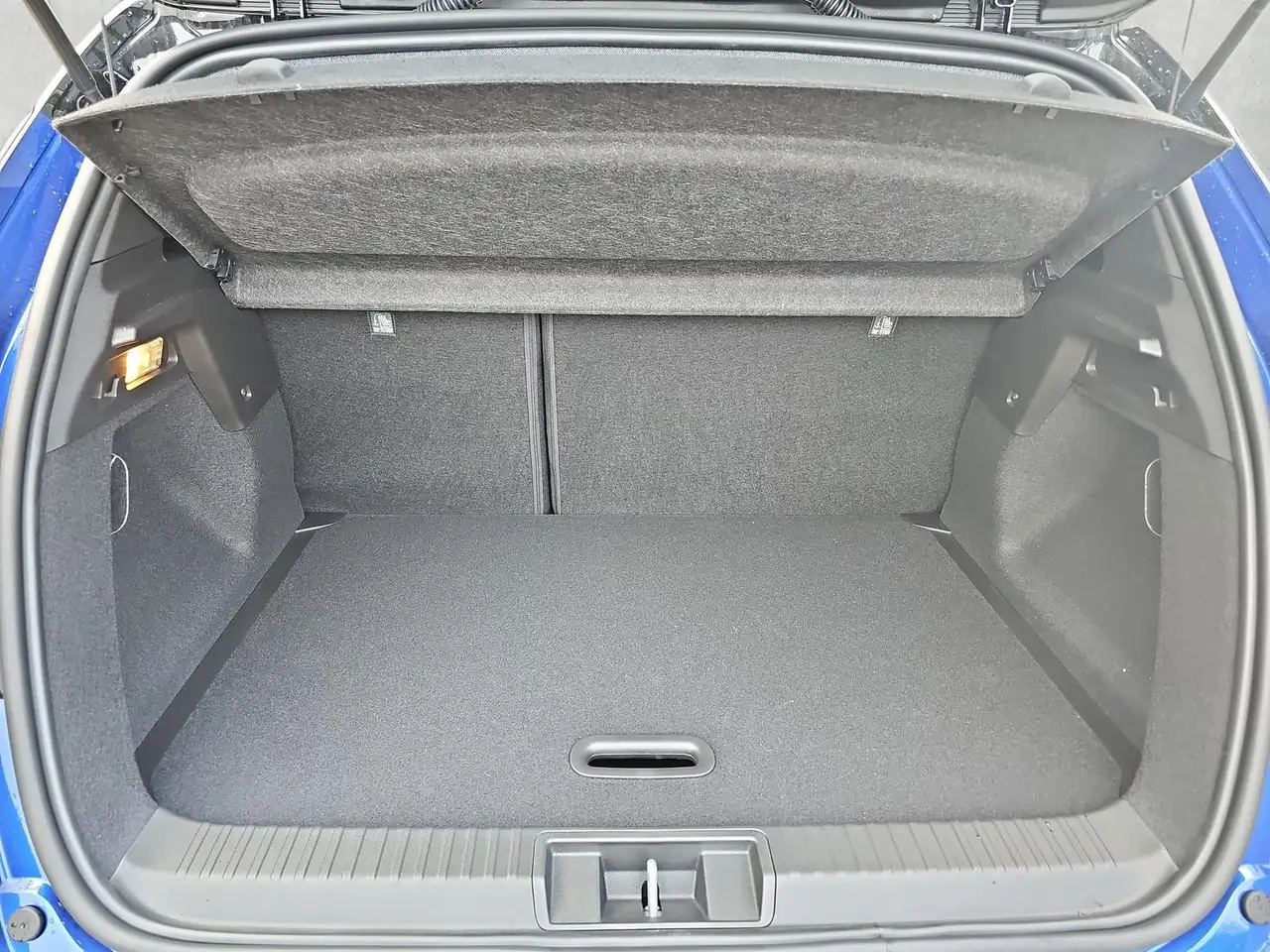 Renault Captur 140 Mild-Hybrid Techno 360Grad Kamera Nav 15